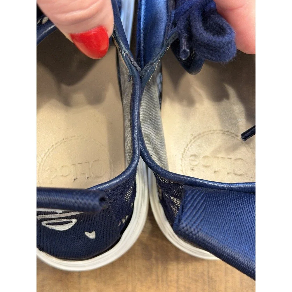 CHLOE Size 35 Lauren Lace Navy Blue White Sneakers Tennis Shoes Leather Scallop